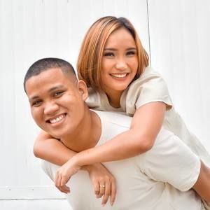 Meet your Posher, Alyzza